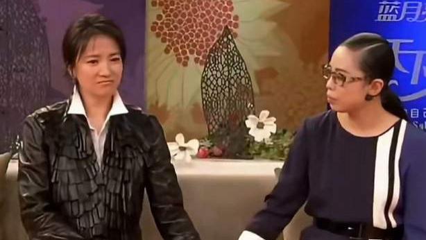 圈内人曝何晴晚年细节：力劝闺蜜黄绮珊别整容，手术后说话不利索