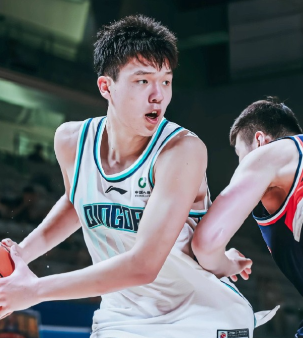 这个夏天，NBA夏季联赛的最大惊喜不是状元弗拉格，也不是备受关注的布朗尼，而是来