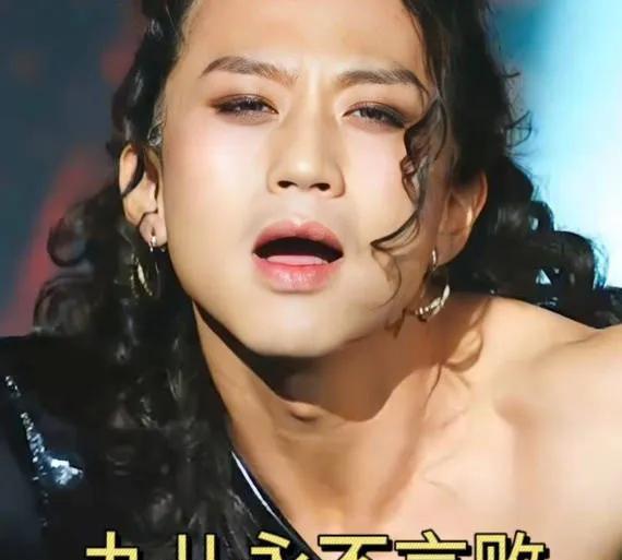 我终于明白，孙俪的女儿花花能夺冠，
不是因为继承了孙俪了的舞蹈天赋，
也不是花花