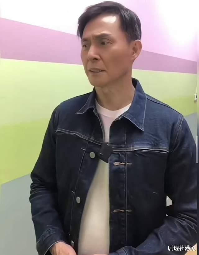 又走一个！TVB黄金绿叶承认已约满离巢，获公司挽留但仍想尝试