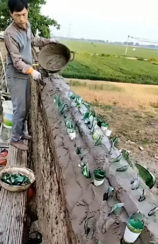 大叔，你砌这个能防盗吗 ​？
