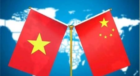 越南的戏是真多！这是摆明了给我们下套！越南刚表态声称，对于在高铁领域与中国开展合