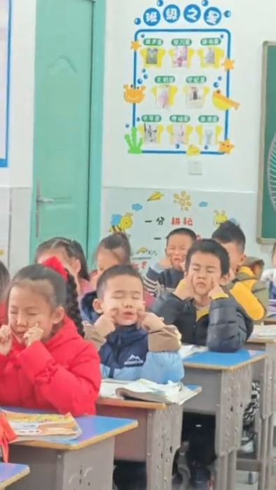 以后这嘴绝对不会近视 ​​​