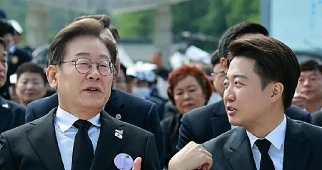 韩国电视辩论，李在明赢了











---











*