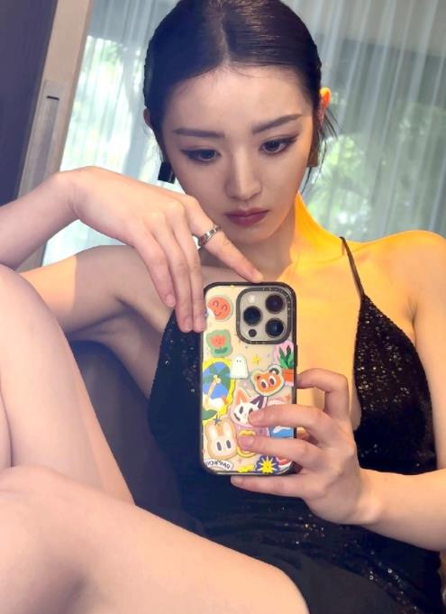 田曦薇的可可爱爱，这性感之外的姐感，真的太可以了！
