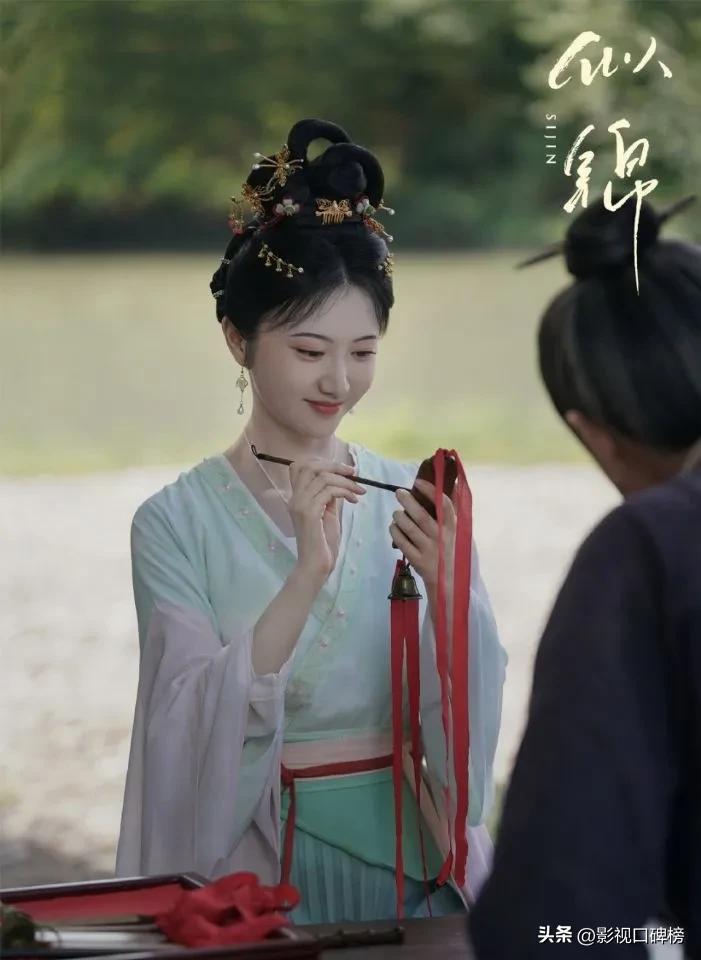 同一公司出品，《似锦》热度为什么不如《六姊妹》？