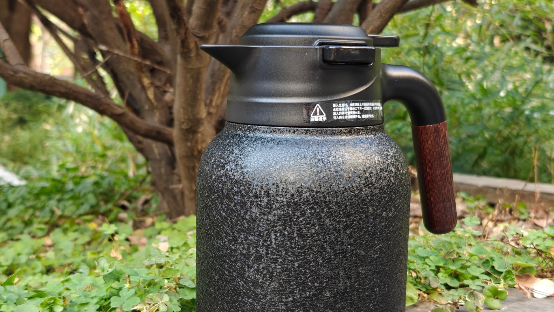 8 层锁温超持久！欧盟认证安全无毒+0胶水，宫菱保温壶测评