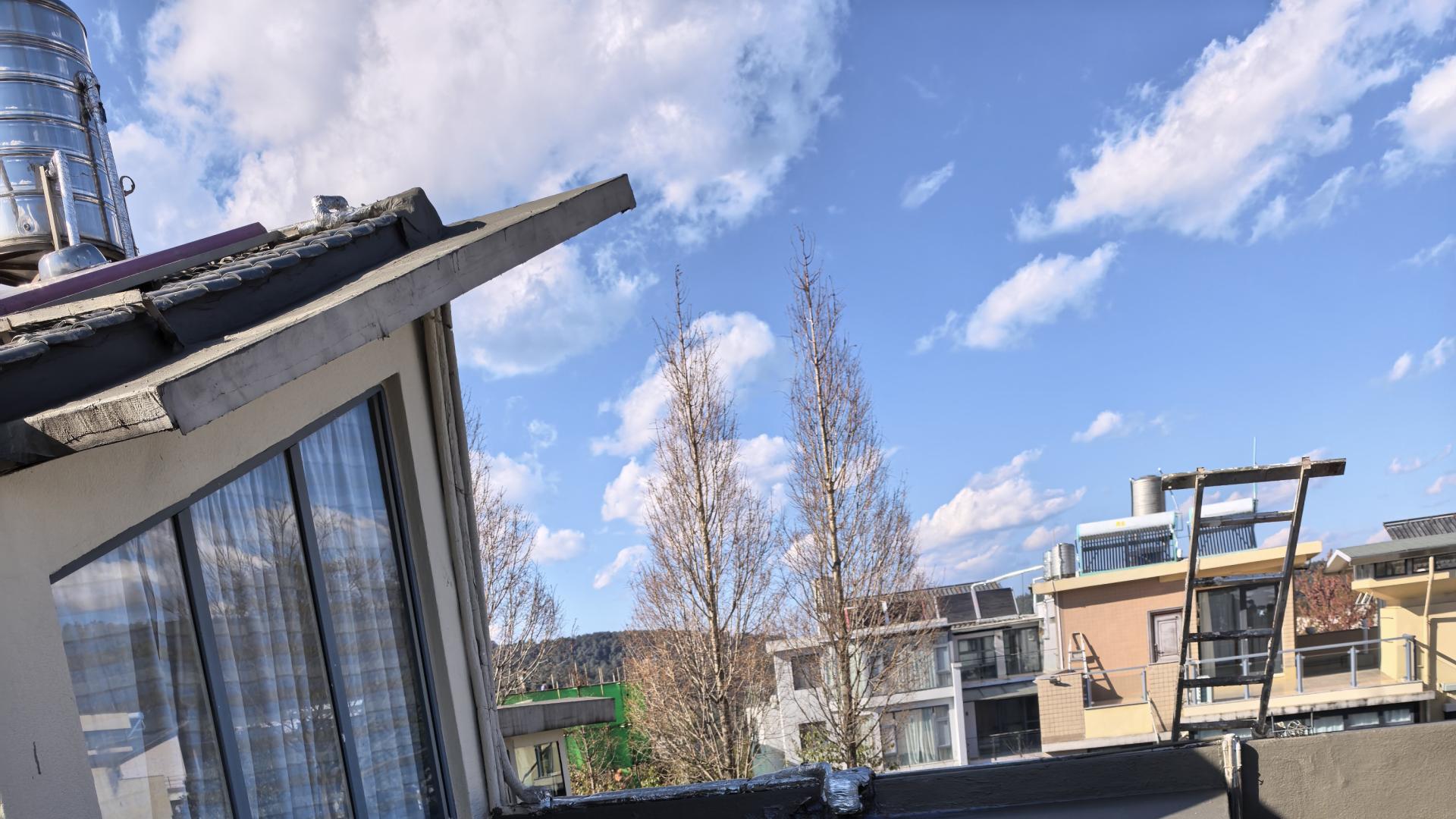 雨天不再尴尬，邻里情更浓