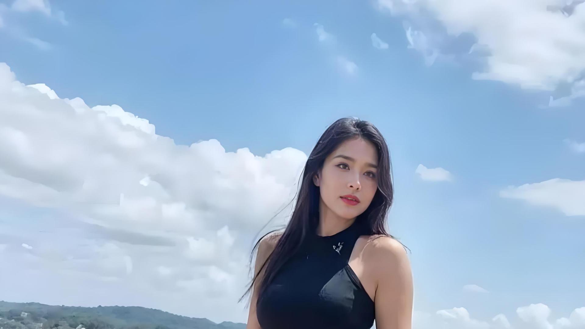 黑色套裙搭配小姐姐太美了！