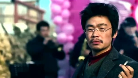 当年导演韩杰在筹拍《Hello，树先生》时，找到段奕宏出演男主角，可对方因为档期