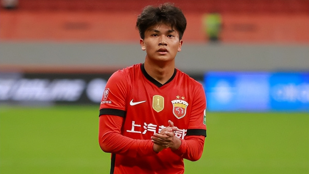 比赛还未开打，海港先迎来3个坏消息，当头三大棒，取胜浙江要悬