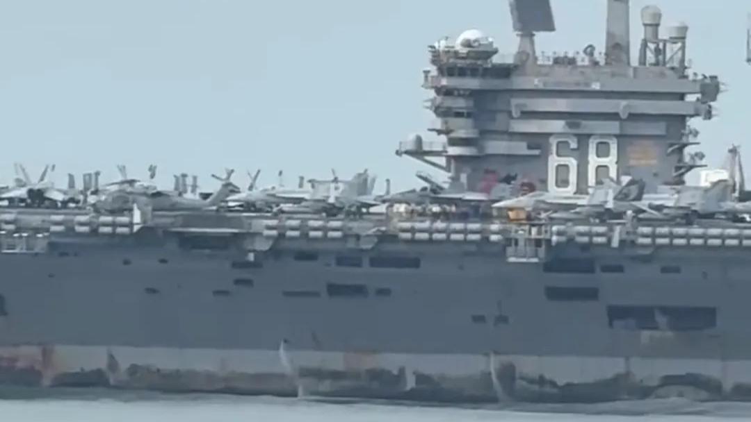 从三大细节推断美航母舰载机连摔真相