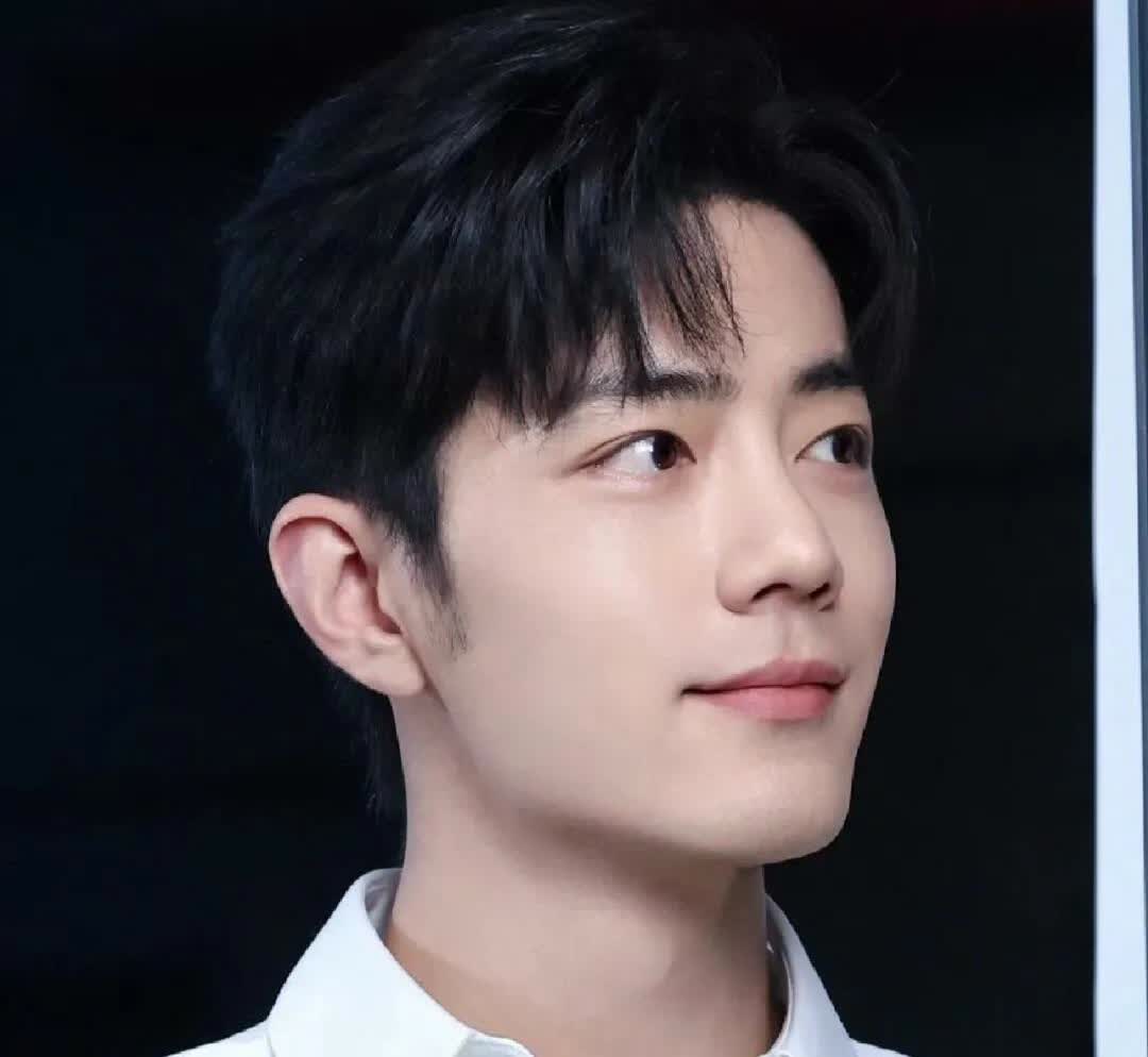 我问我的闺蜜，肖战长得这么帅
你为什么不喜欢他？
闺蜜咪咪一笑，肖战真的是特