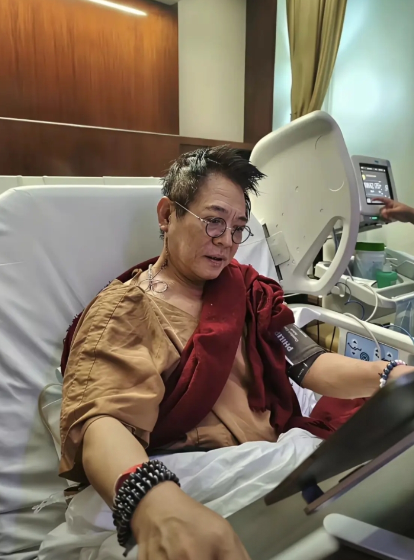 祝李连杰老师早日康复。阿弥陀佛