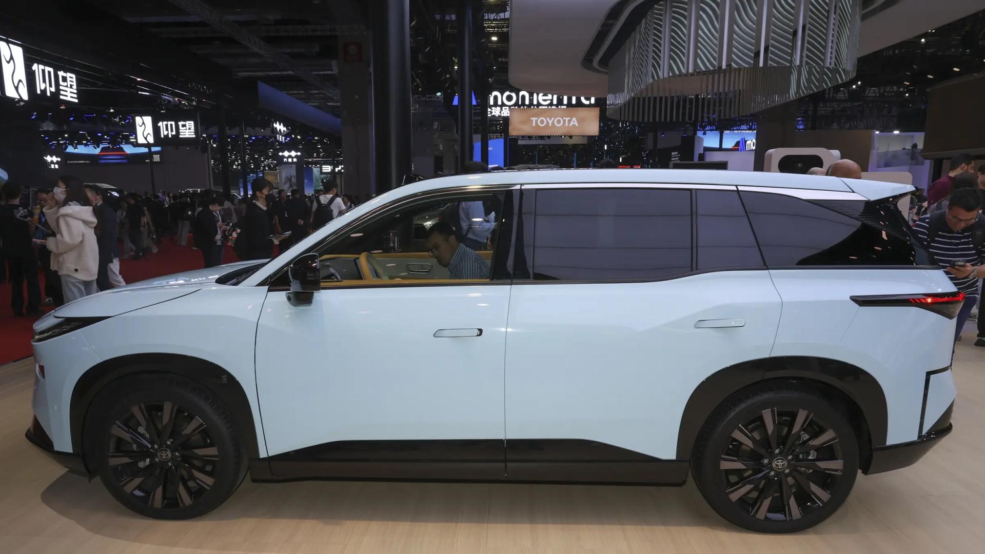 连续两个月超10000辆！丰田这款SUV火了，谁说合资不会造电车?