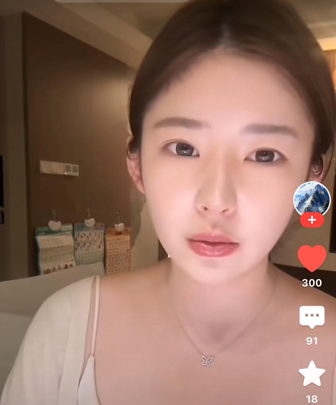 黄一鸣每个月支出大概有多少？
一，杭州房子租金15200元，老家房子是买的大平层