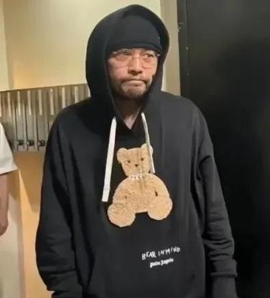 真的没有人说周杰伦吗
这次别怪我说话难听
如果我是你，我第一件立马要做的事，就是