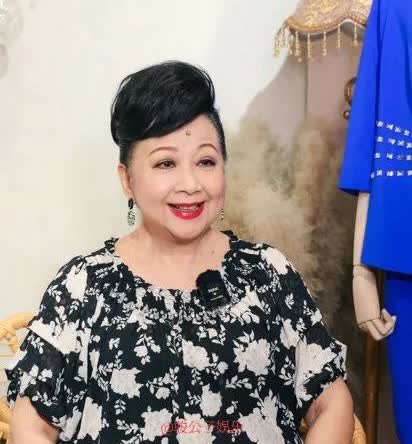 近日网络上流传薛家燕被男友骗走2亿港币（约1.84亿人民币）财产的消息引发热议。