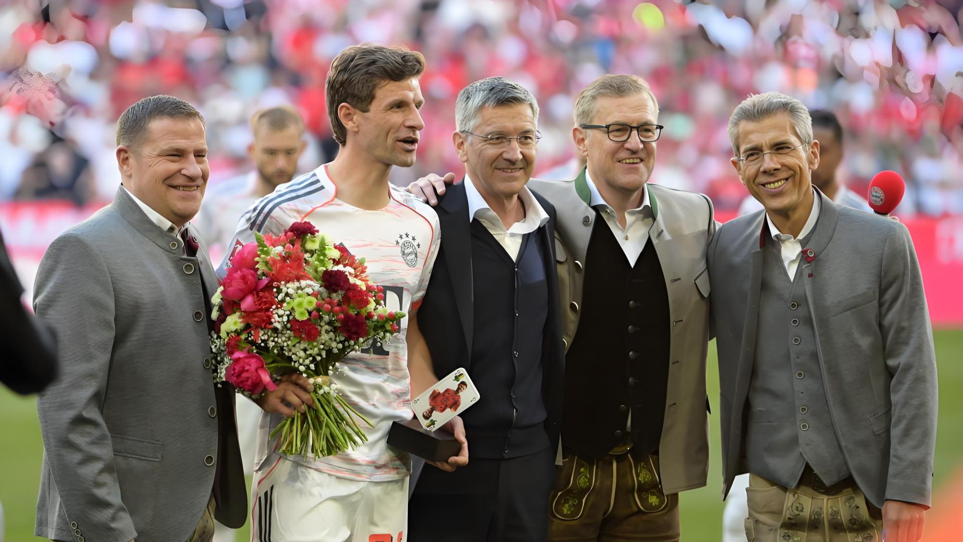 传奇落幕！托马斯·穆勒的25年拜仁生涯：从青训神童到德甲历史第一人