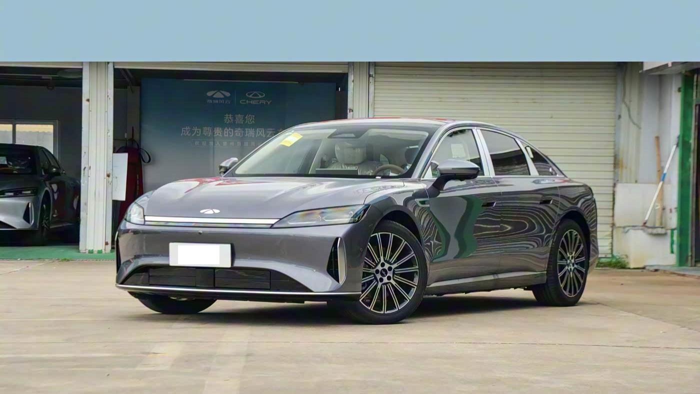 全新插混中大型车即将上市！可选四座布局+激光雷达，续航很出色