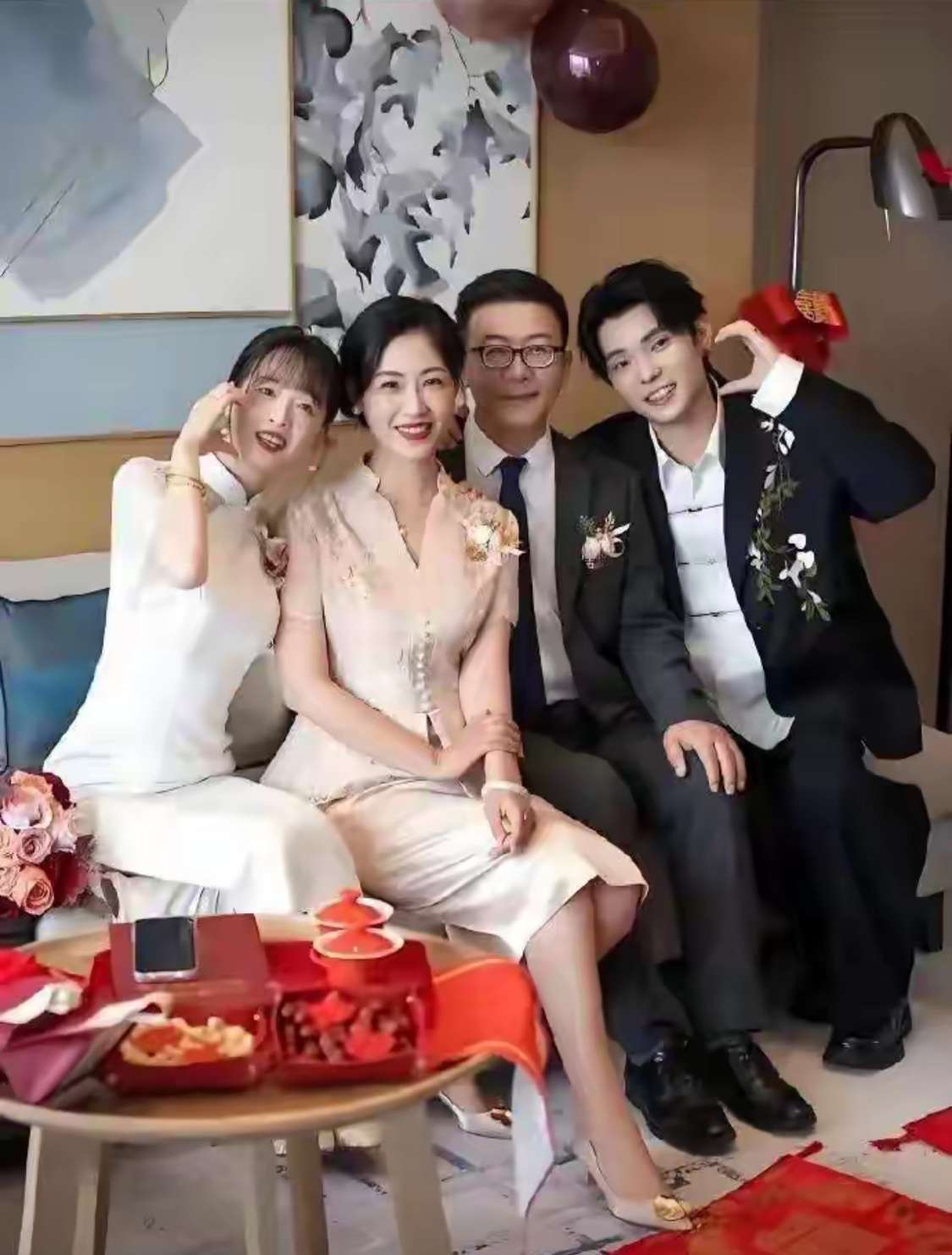 哪个是丈母娘，哪个是新娘？