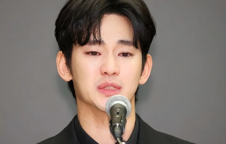 金秀贤又出来作妖了！

金秀贤事件现在好不容易停息了一会，他又开始放招了，今天据