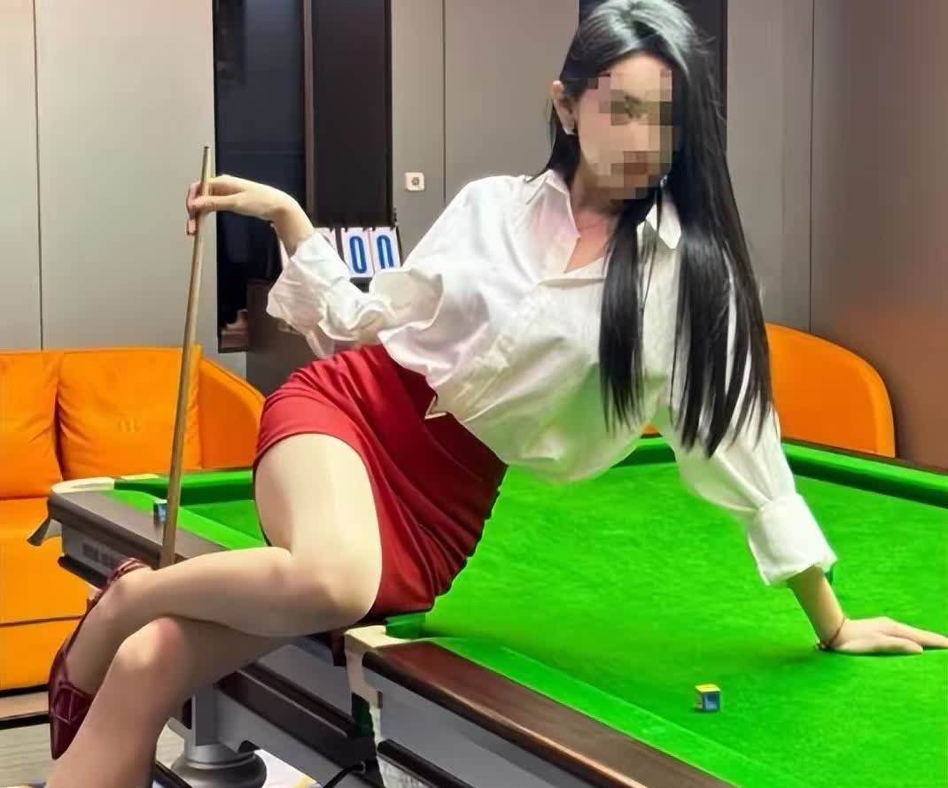 台球助教：一个小时500
KTV陪唱：一晚500
健身房打卡：一个月588
