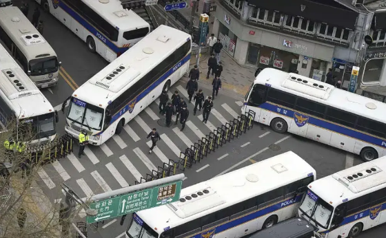 这几天忙坏了韩国警方！尹锡悦弹劾案宣判在即，韩警方采取以下措施应对当天发生突发情