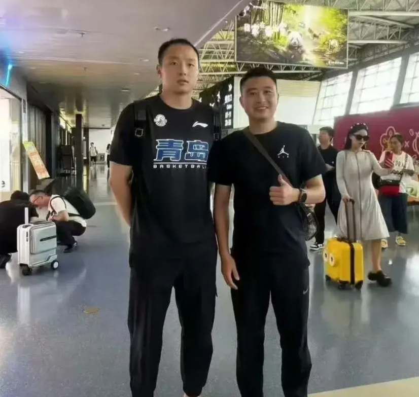 稠州金租飘了吧，看到程帅澎在国家队的出色表现，就毅然决然的放弃了王奕博？近日有网
