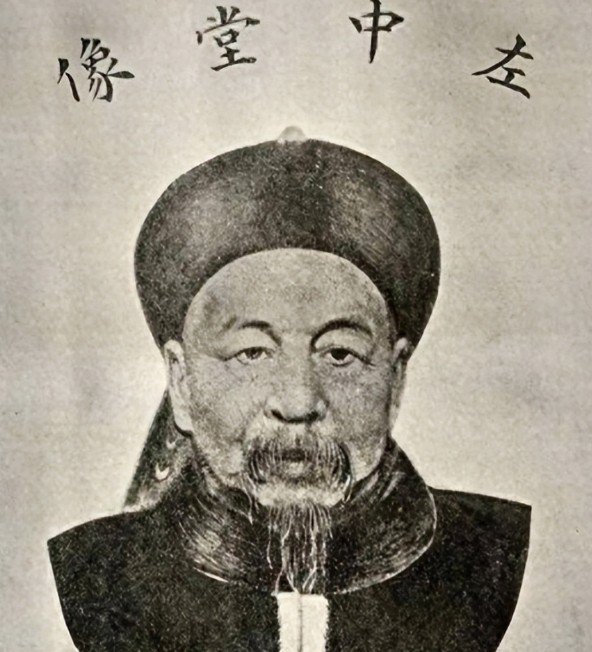 1863年，左宗棠发妻周氏问：你每个月的俸禄是多少？左公答：一年40000两白银