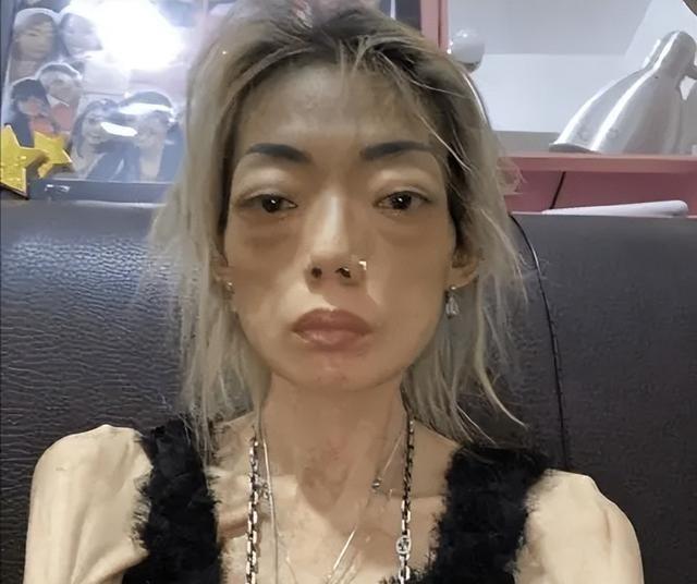 2000年，模特伍智恒嫁给了“永安百货太子爷”郭永淳。8年婚姻，让伍智恒做了10