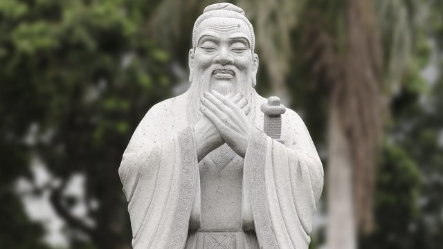 孔夫子真实战力曝光：1米9山东大汉竟能单手驾车漂移