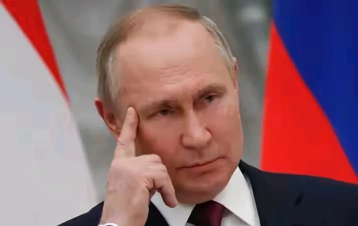 俄乌战争已经持续了相当长的时间，俄罗斯的战略从一开始的速战速决逐渐转变为巩固占领