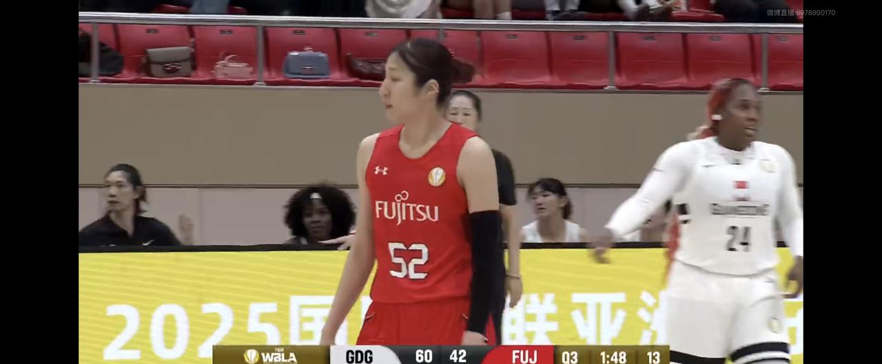 连续两届女篮亚俱杯花落中国！
就在刚刚，中国东莞女篮俱乐部以95:67战胜了日本