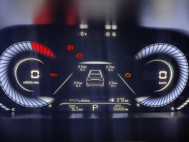 中国制造吉利帝豪
新车两年总里程6666，记录一下