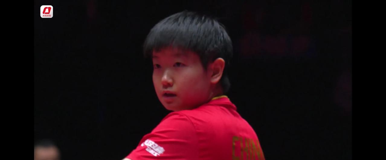 莎莎3-1战胜了小组赛最后一个对手简彤娟，顺利晋级！
[玫瑰]赛后莎莎接受采访时