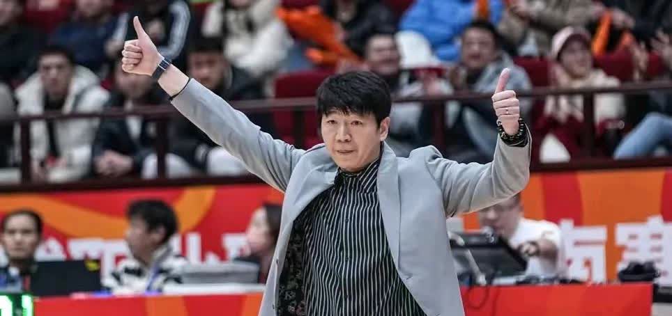 邱彪要签大牌外援，气坏山东球迷，到底怎么回事？山东上赛季外援普遍拉胯，休赛期邱彪