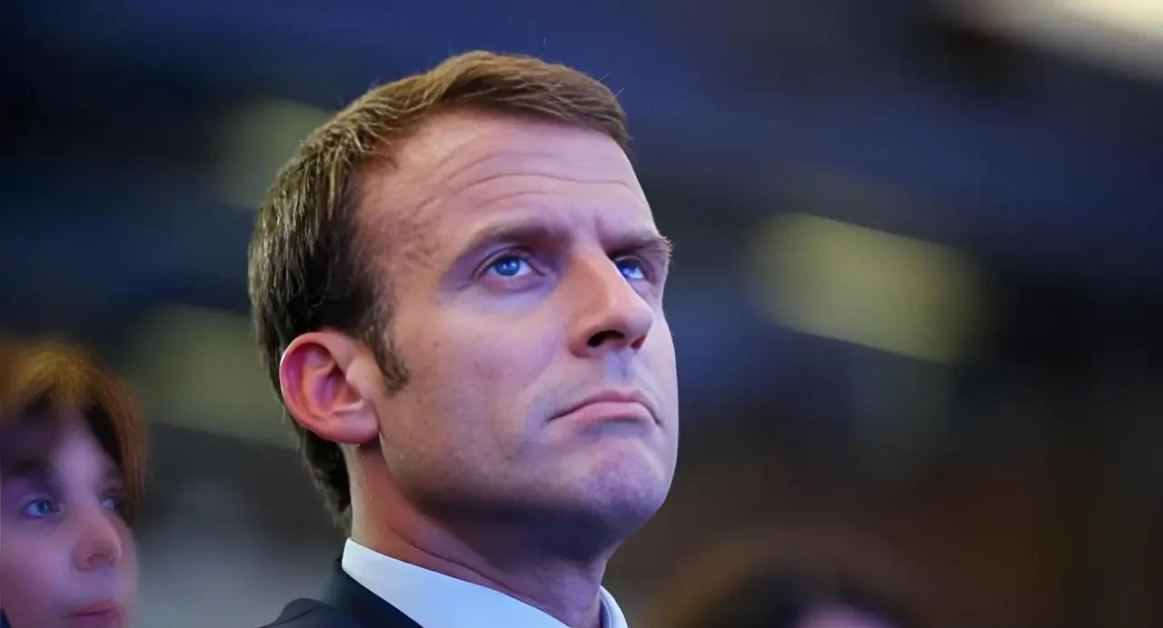 马克龙最近说法国要花1亿欧元吸引美国科研人才。其实，这个消息挺让人惊讶的。因为科