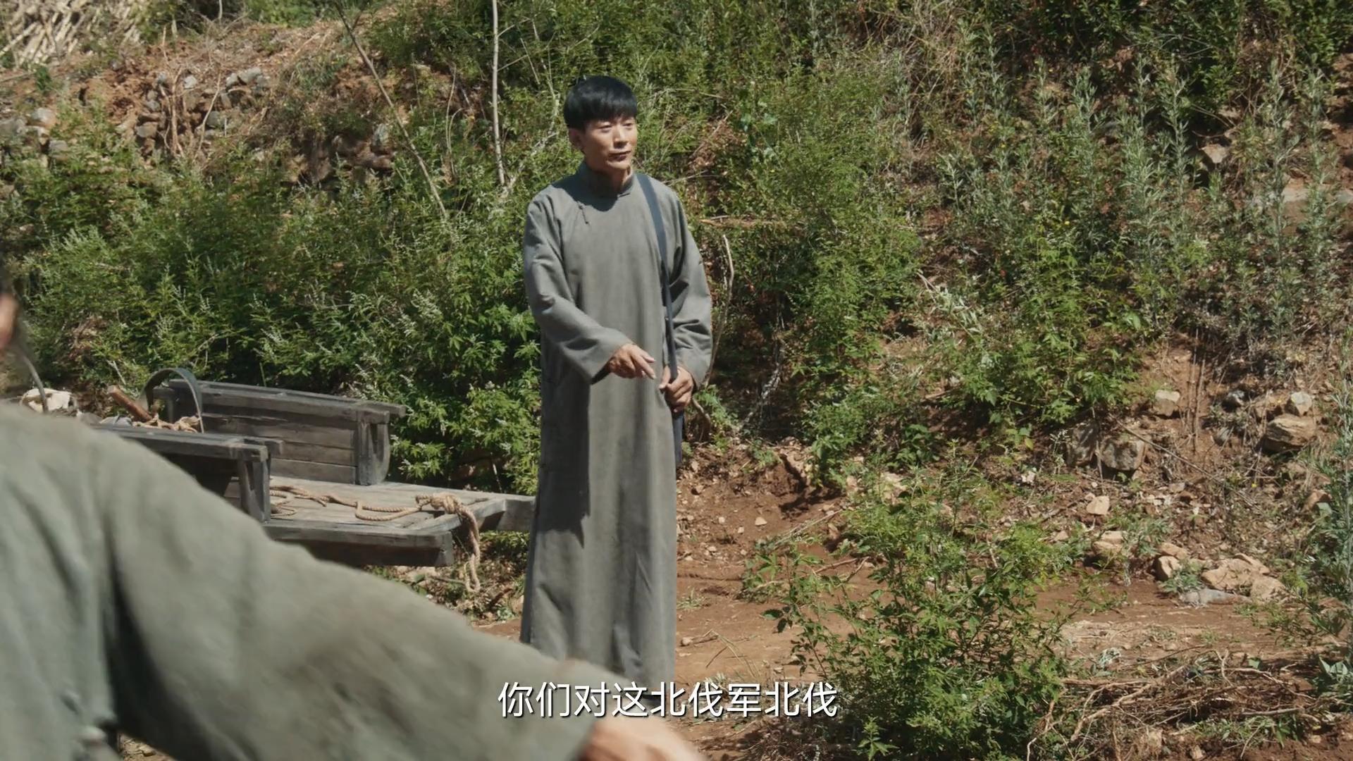 费文典就是“镶金边的尿壶”，只有嘴好！
《生万物》，费文典又跑了，看到他那窝囊样