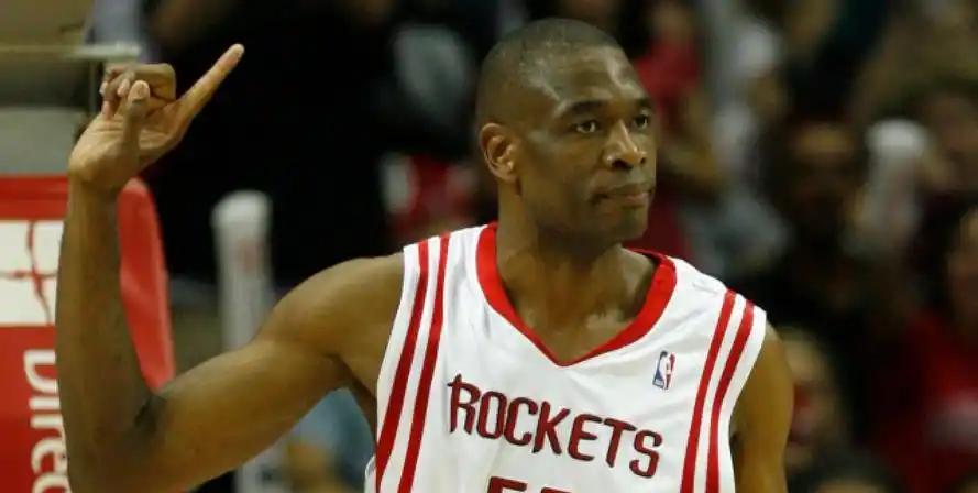 NBA球星，那些让你记忆深刻的庆祝动作~~~~
1、穆大叔—摇手指
封盖对手后摇