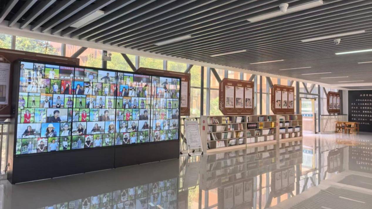 从屏幕到场景升级，章鱼上古科技数字信息交互墙落地兴城第二高级中学