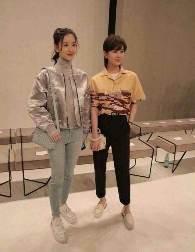 什么情况？身高162cm的章泽天比165cm的刘诗诗还要高？ ​​​