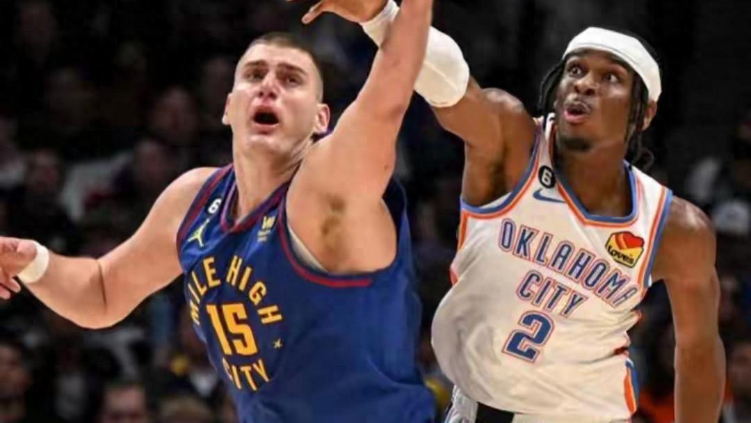 NBA新赛季十大球星榜出炉，湖人独占两席，前五名都是外国球员