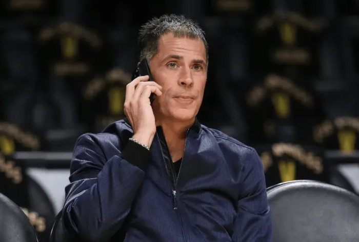 NBA记者在个人社媒上谈到了近日NBA达成的多笔交易。
动态当中表示：“过去48