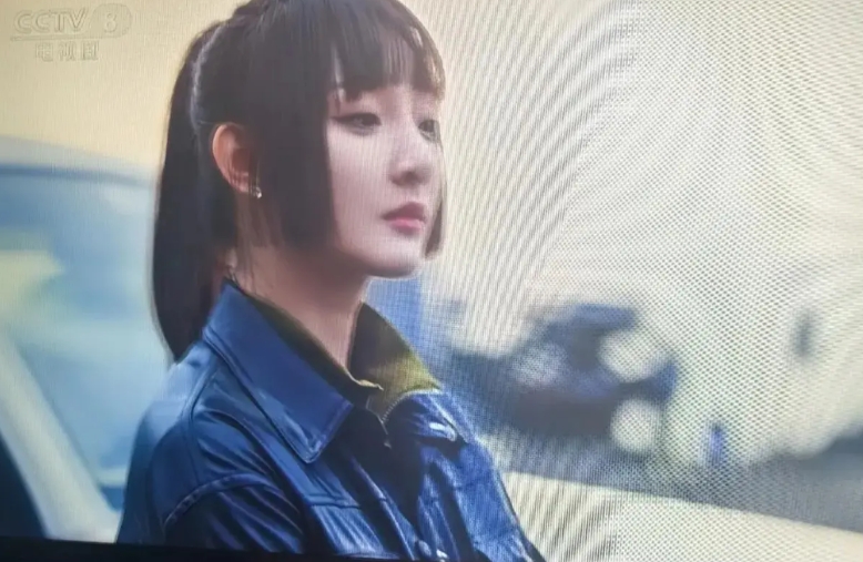 《大河之水》万万没有想到，剧中饰演女杀手詹嗣的演员和《无所畏惧2》中校园霸凌案受