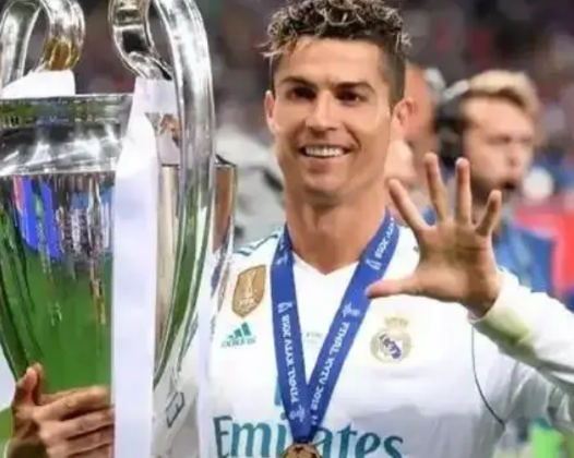 为什么自从c罗走后，皇马拿的欧冠都这么有争议？
虽然c罗走后皇马又拿了两个欧冠，