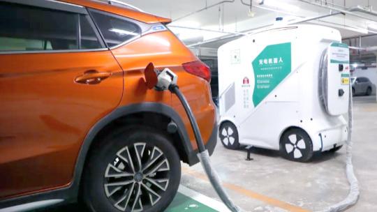 “续航焦虑”“充电麻烦”……新能源车主的后悔清单，你中了几个？