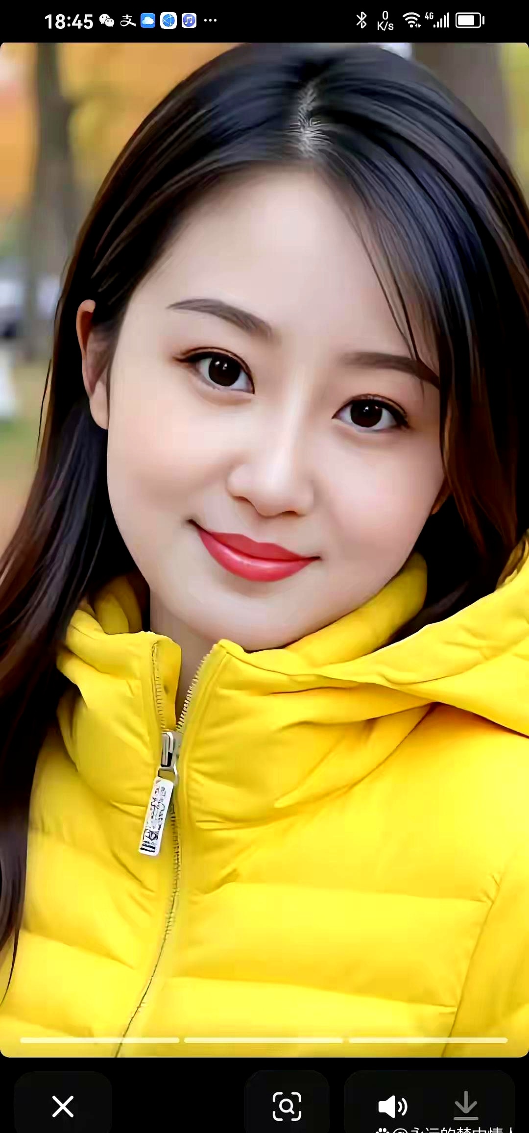 现在年轻人回家过年，就像一场大型真人秀。表演节目是：低头玩手机。

父母在厨