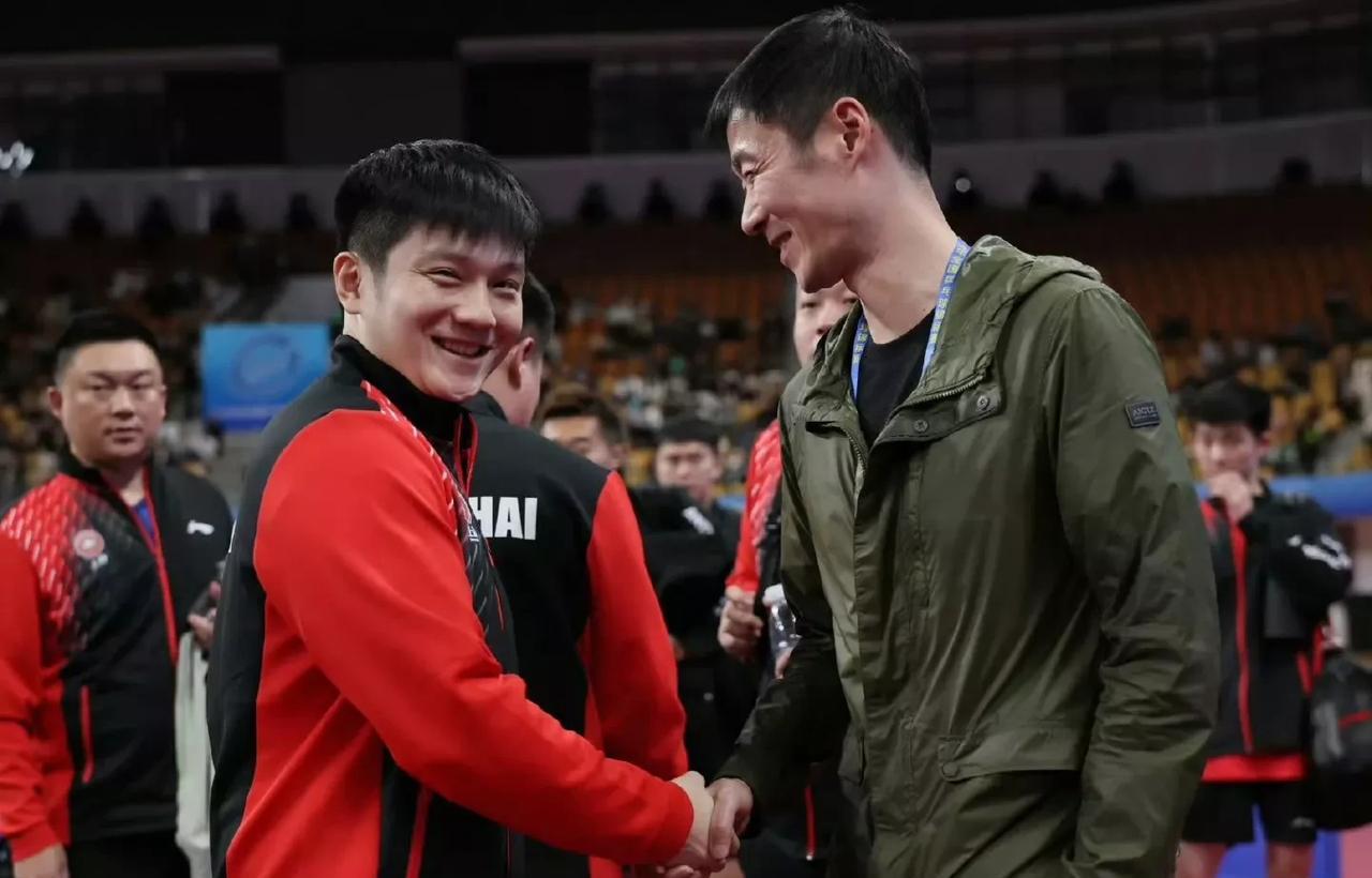 刘国梁退下来，王励勤上来
是不是意味着樊振东回归国际赛场的几率增加了呢？
王励勤