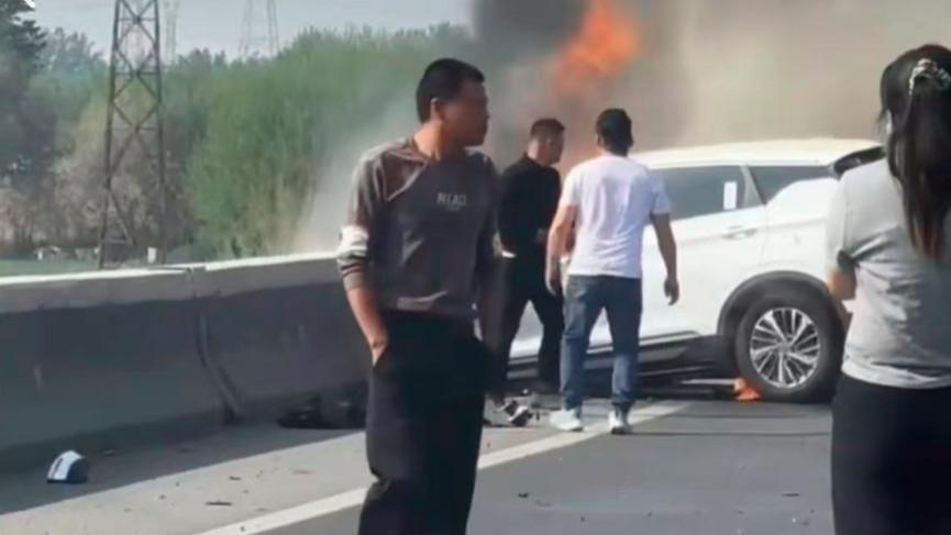 高碑店车祸后续：知情人曝揪心细节，路人被质疑冷血